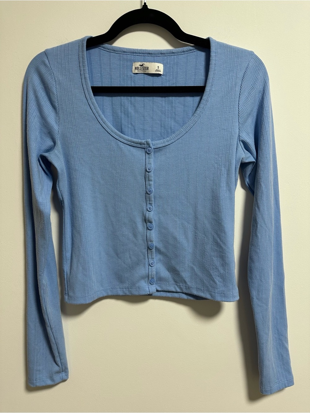 Hollister Baby Blue Ribbed Button-Front Long Sleeve Top